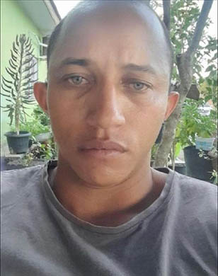 Por medo de linchamento, “pai” que dopou e estuprou filha se entrega à Polícia Civil