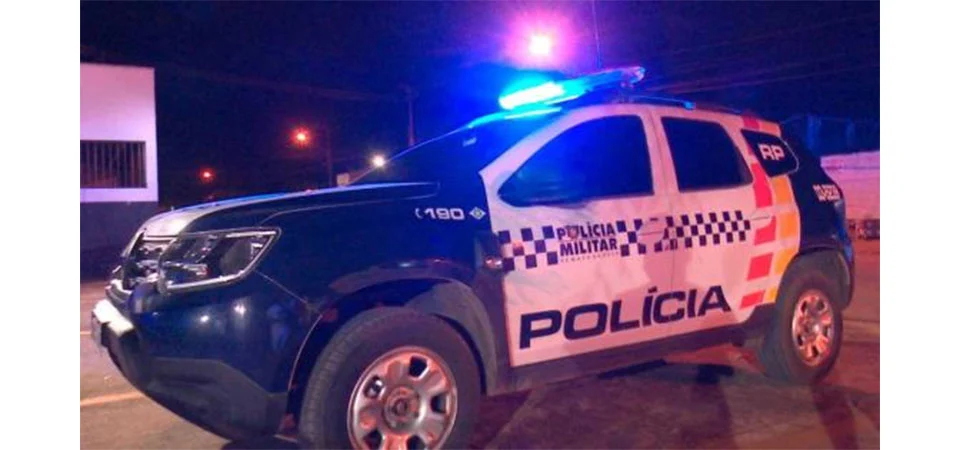 Bandidos de 20 e 15 anos morrem em confronto com a PM
