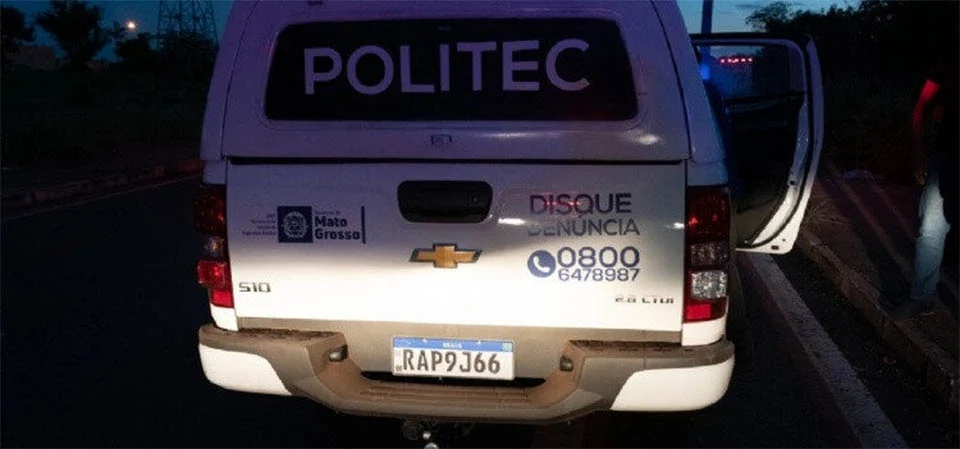 Mulher morre após suposto tiro acidental e marido tira a própria vida; neto é socorrido