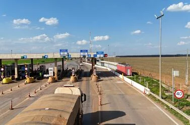 Praças de pedágio na BR-163 recebem radares de velocidade para proteção de trabalhadores e prevenção de acidentes