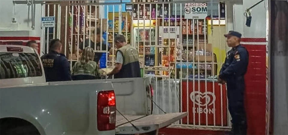 Quatro distribuidoras são interditadas durante operação