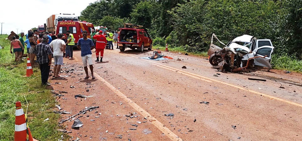 Idosa e mulher grávida morrem em acidente na MT 220
