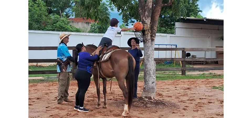 Sesp realiza cerca de 890 atendimentos com equoterapia para crianças e adolescentes