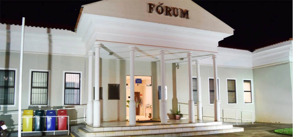 Brasnorte: Servidores são condenados por morte de idoso que caiu de ambulância