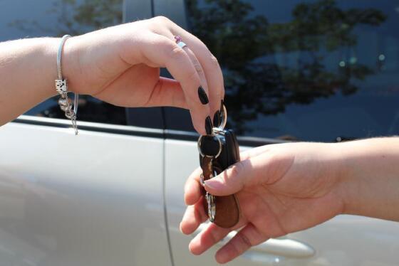 Detran orienta para a importância da comunicação de venda e transferência de propriedade do veículo