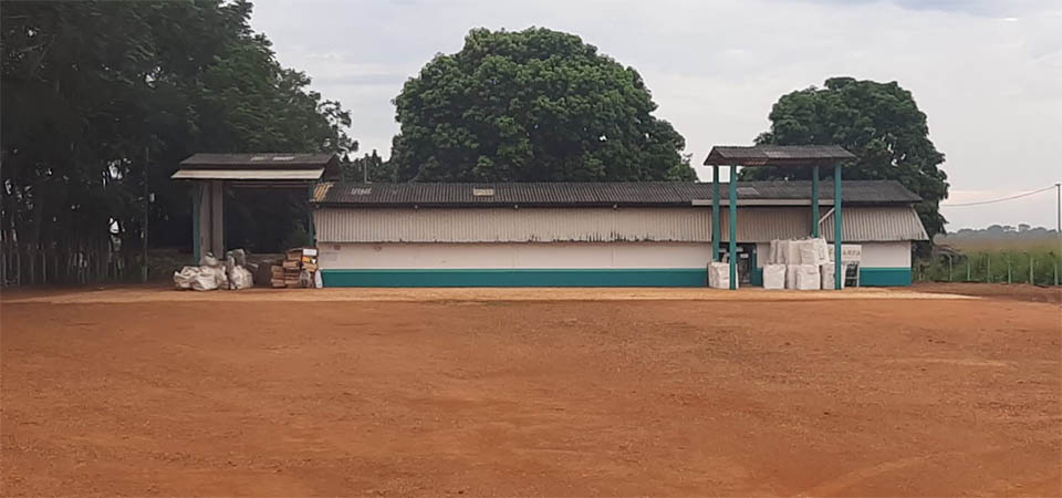 Itanhangá: INDEA orienta produtores para descarte e armanezamento correto de embalegens de defensivos