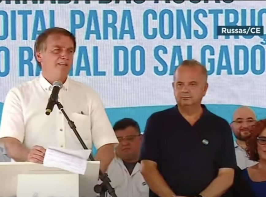Bolsonaro anuncia “auxílio diesel” para 750 mil caminhoneiros
