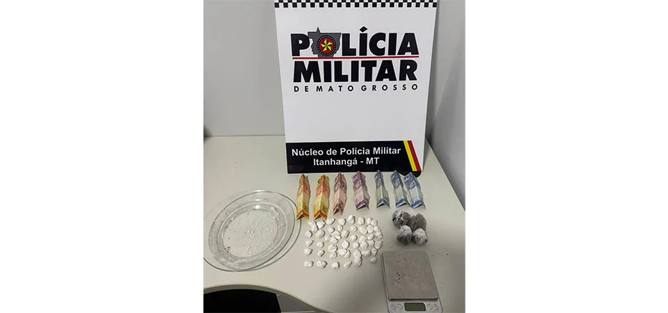 Itanhangá: Polícia Militar apreende adolescente comercializando entorpecentes na praça no centro