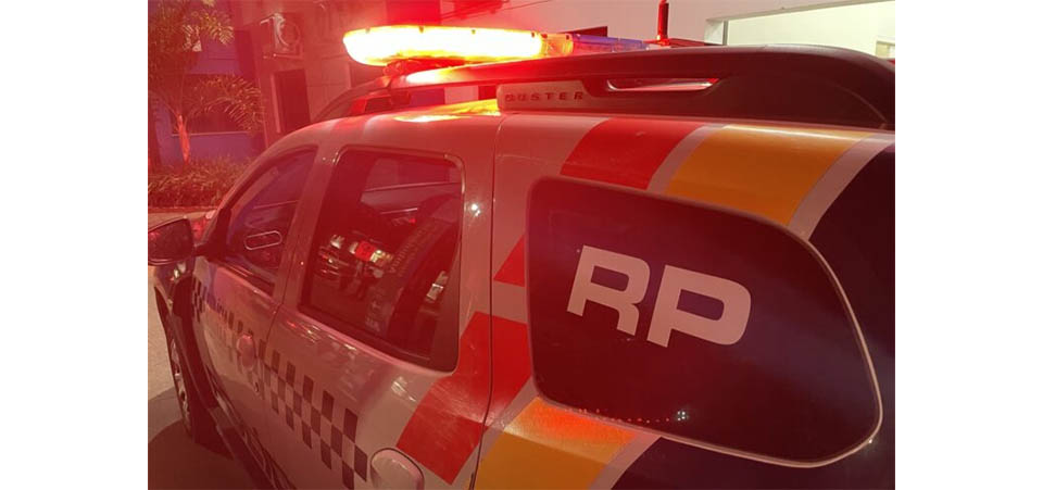 Homem é assassinado com 4 tiros na cabeça enquanto tomava tereré