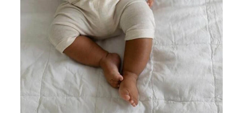 Bebê tem morte cerebral e equipe médica suspeita de intoxicação por droga