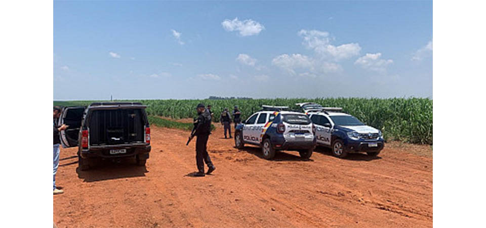 Três são presos suspeitos de chacina, outros dois sobreviventes se apresentam a polícia