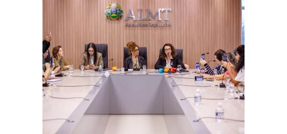 Deputadas da ALMT defendem políticas permanentes de combate ao feminicídio em MT
