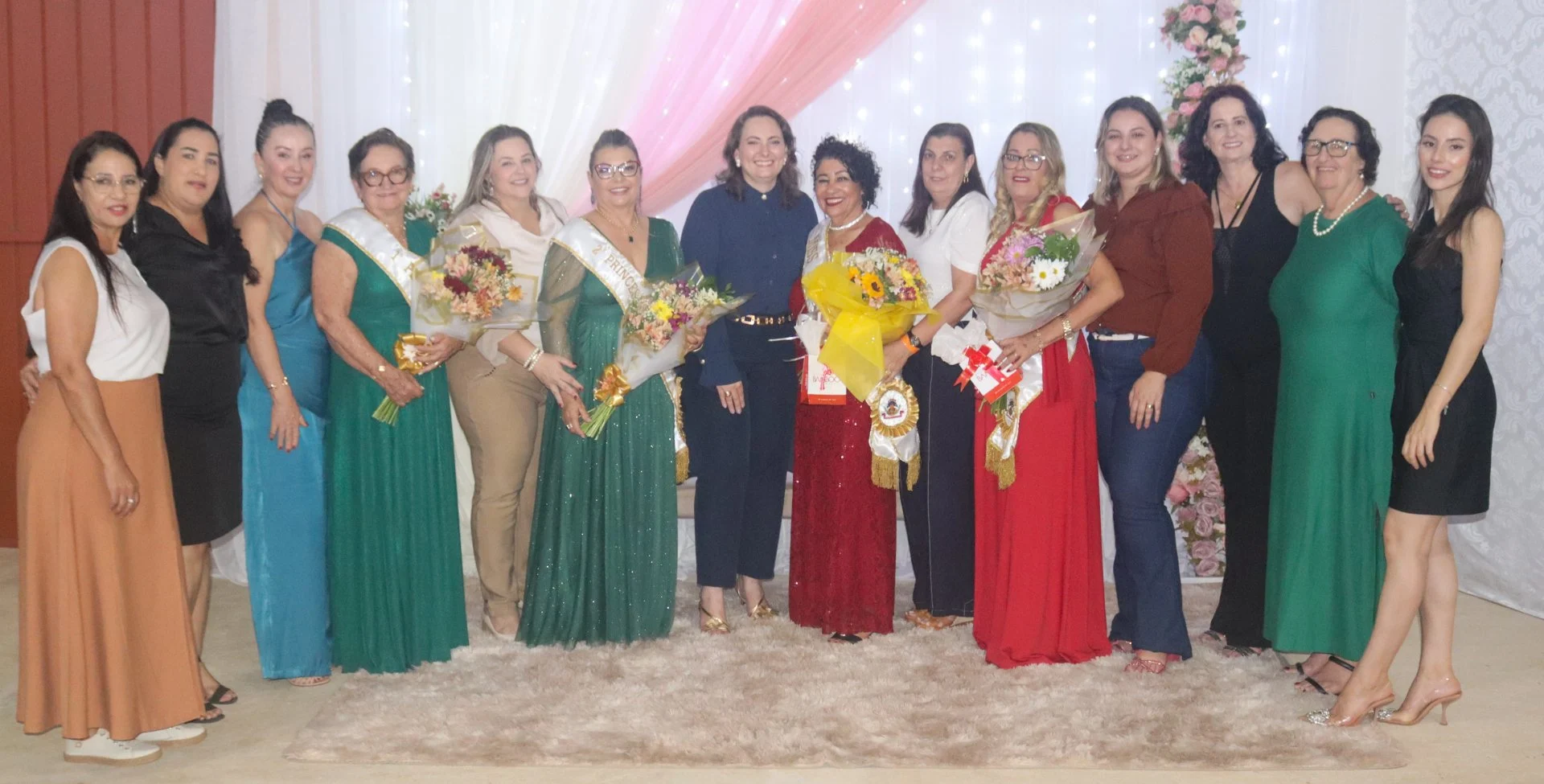 Itanhangá: Desfile e Escolha da Miss Terceira Idade 2025 celebra elegância e valorização da melhor idade