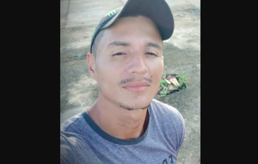 Grávida de três meses mata o marido a facadas durante discussão