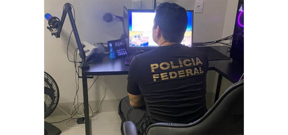 PF cumpre mandado contra pedófilo que “guardava” mais de mil vídeos e fotos de crianças sendo abusadas