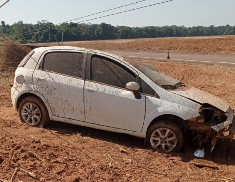 Homem bate Punto contra poste e morre
