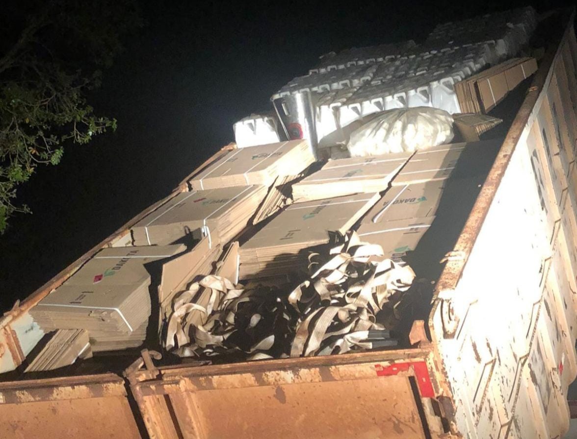 Policiais do GCCO apreendem 12 toneladas de defensivos ilegais